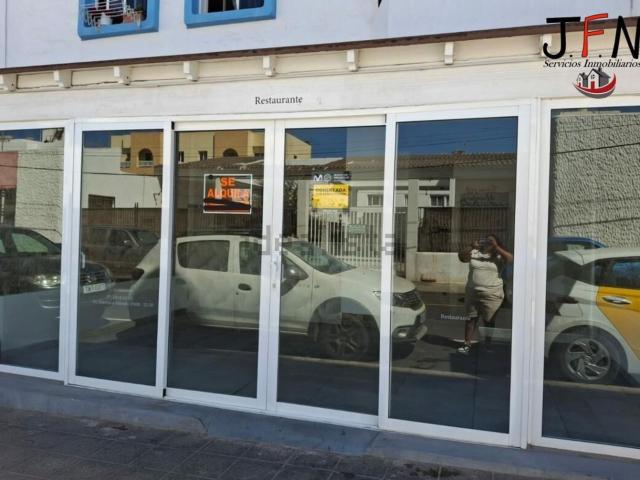 Local, La Oliva