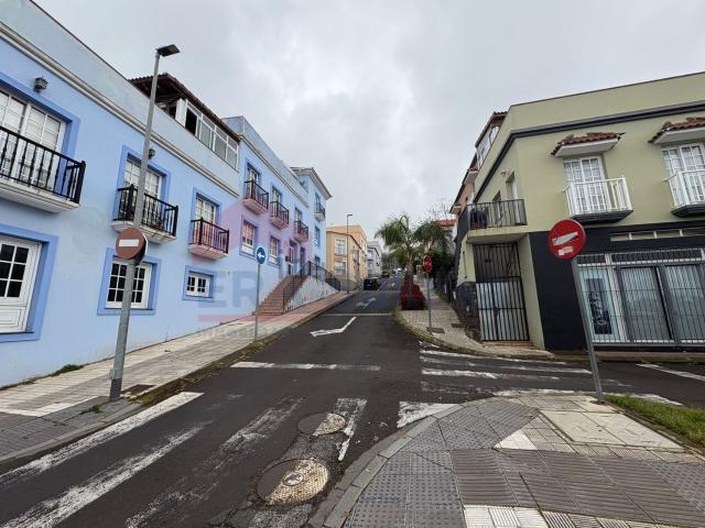 Local, La Orotava