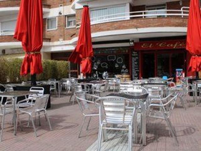 Local, La Roca del Vallès