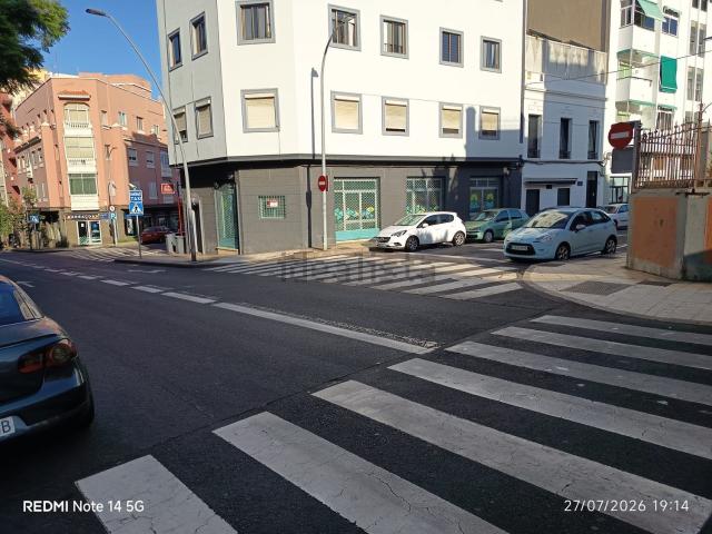 Local, La Salle, Santa Cruz de Tenerife