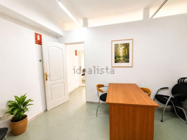 Local, La Salle, Santa Cruz de Tenerife