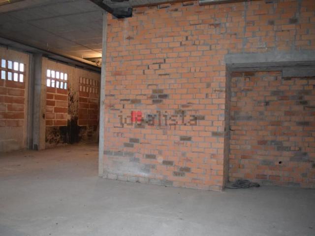 Local, Lalin