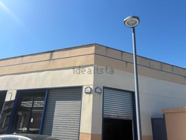 Local, Las Gabias