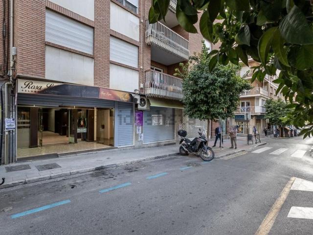 Local, Los Pajaritos, Granada
