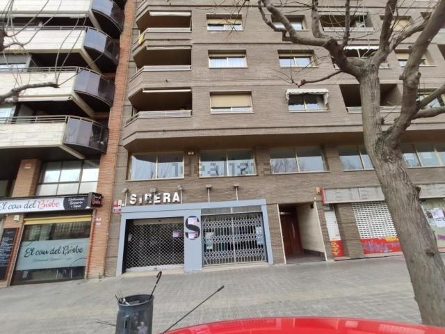 Local, Lleida