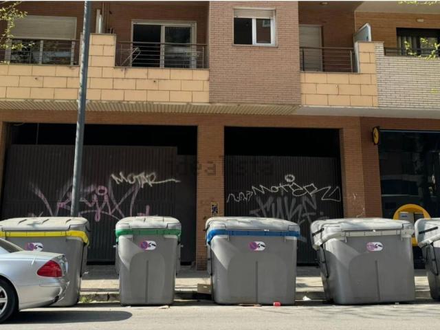 Local, Lleida