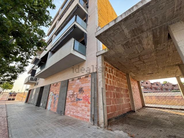 Local, Lleida