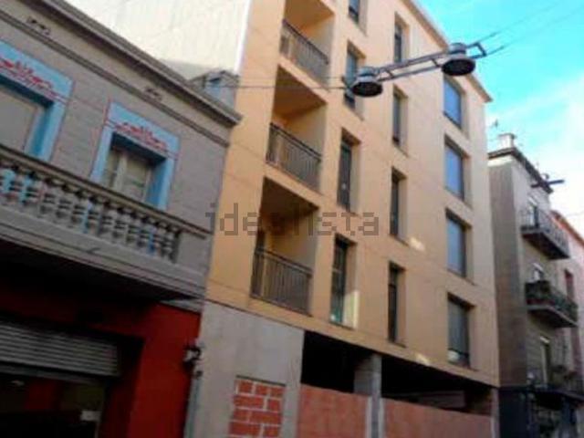 Local, Lleida