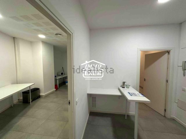 Local, Lleida