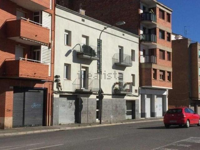 Local, Lleida