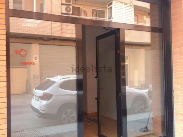 Local, Lleida