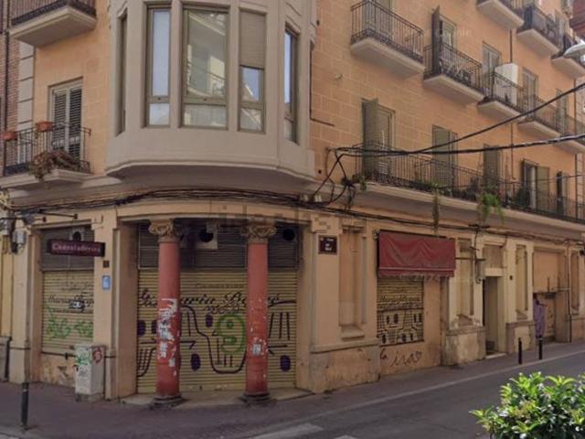 Local, Lleida