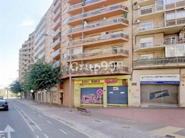 Local, Lleida