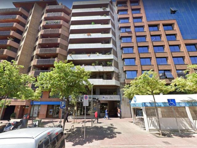 Local, Lleida