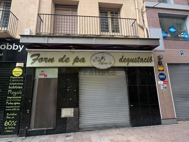 Local, Lleida