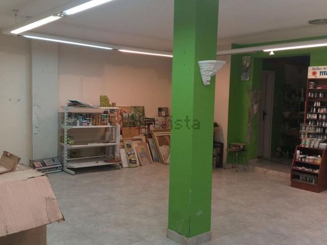 Local, Lleida