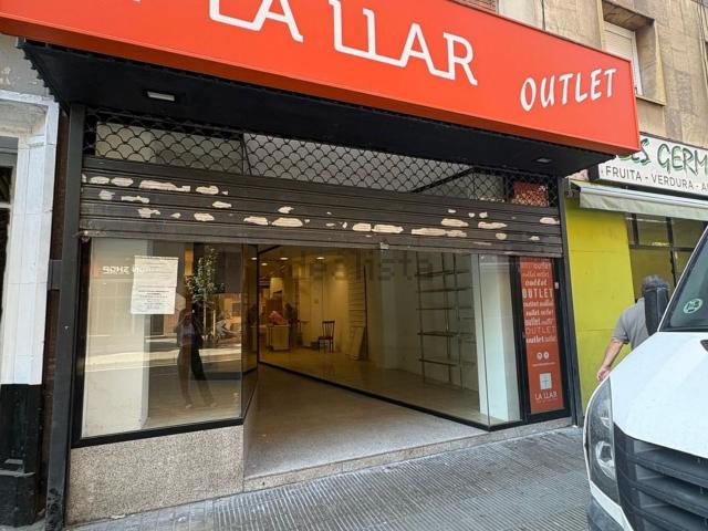 Local, Lleida