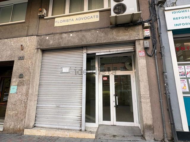 Local, Lleida