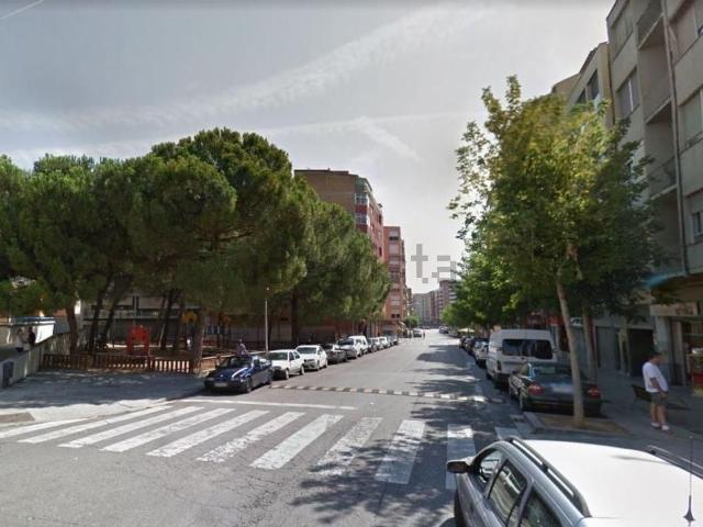 Local, Lleida