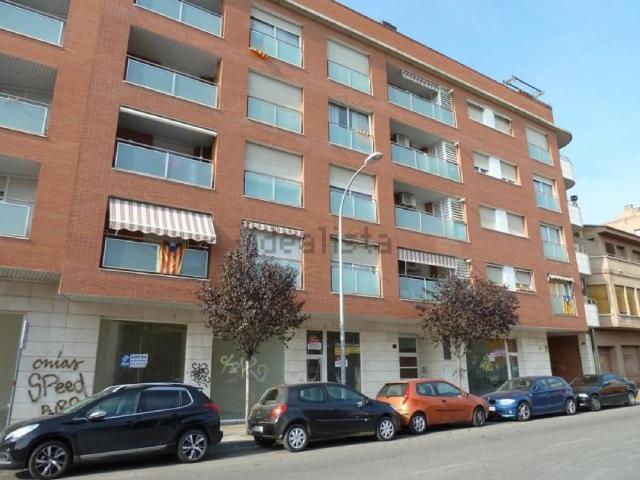 Local, Lleida