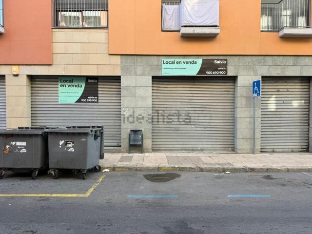 Local, Lleida
