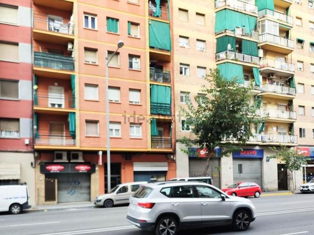 Local, Lleida