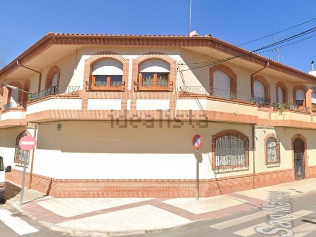 Local, Manzanares
