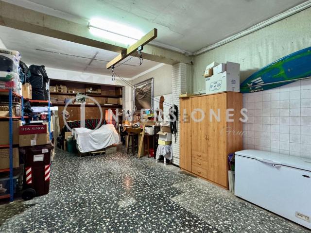 Local, Manacor