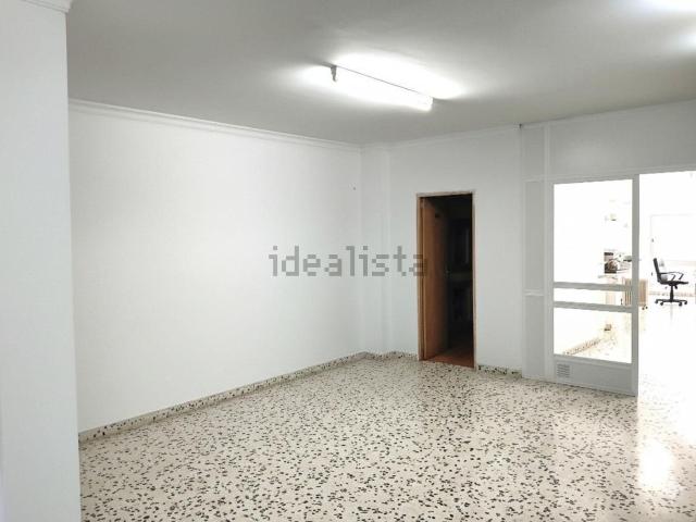 Local, Manacor