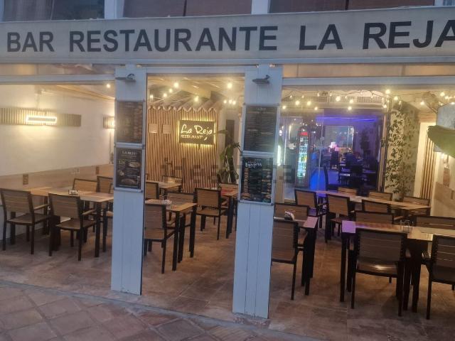 Local, Manantiales Estación de Autobuses, Torremolinos