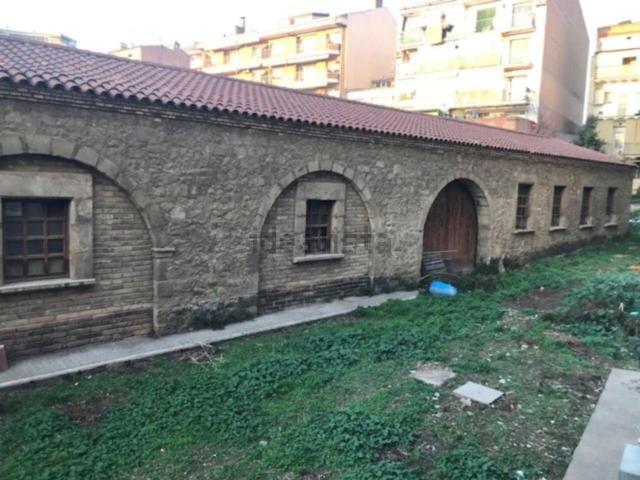 Local, Manresa