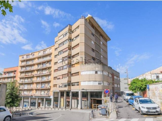 Local, Manresa