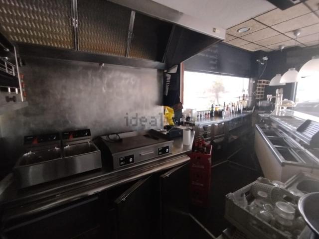 Local, Manresa