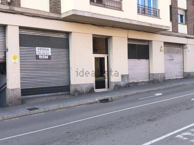 Local, Manresa