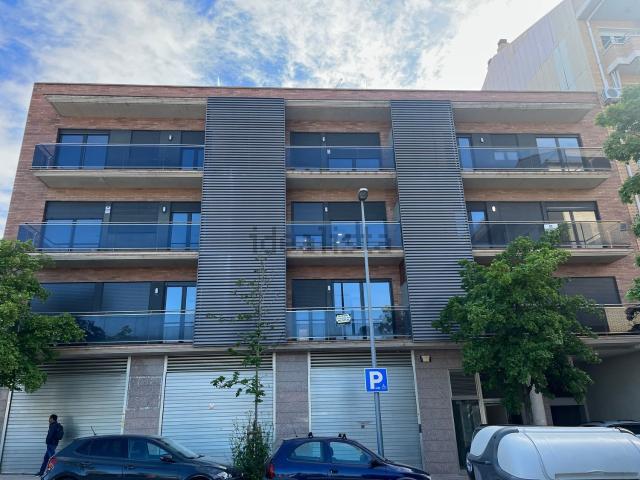 Local, Manresa