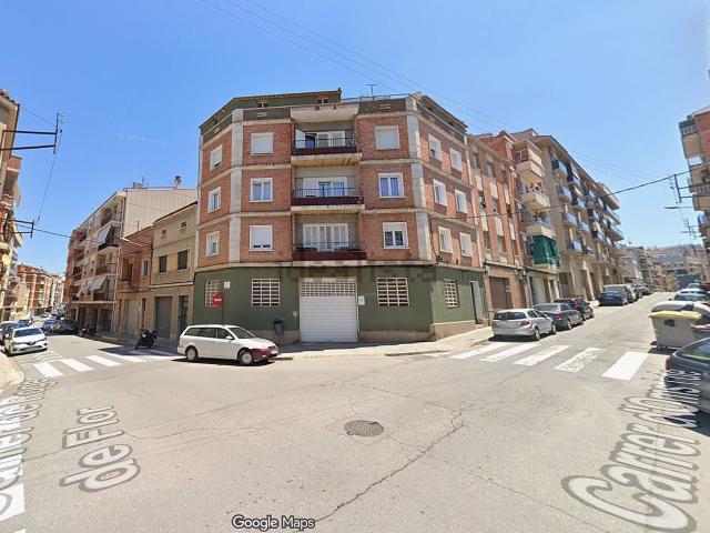 Local, Manresa