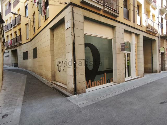 Local, Manresa