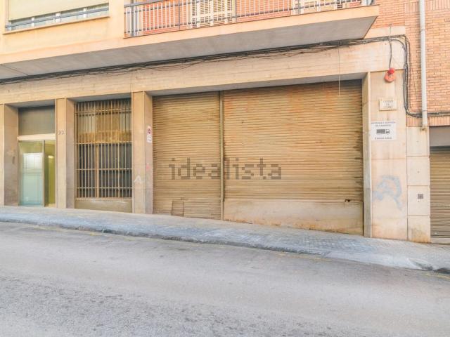 Local, Manresa