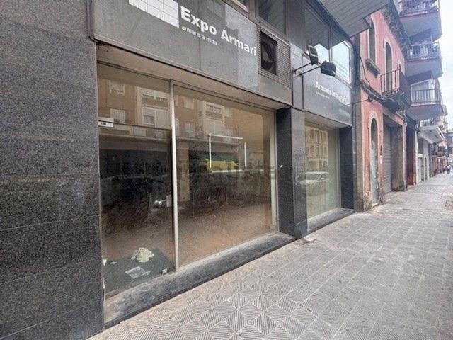 Local, Manresa