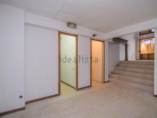 Local, Manresa