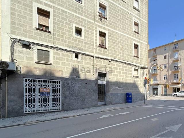 Local, Manresa