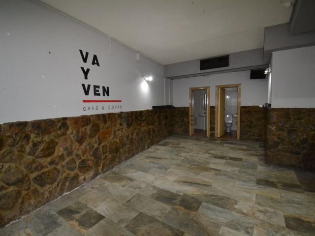 Local, Malpartida de Plasencia