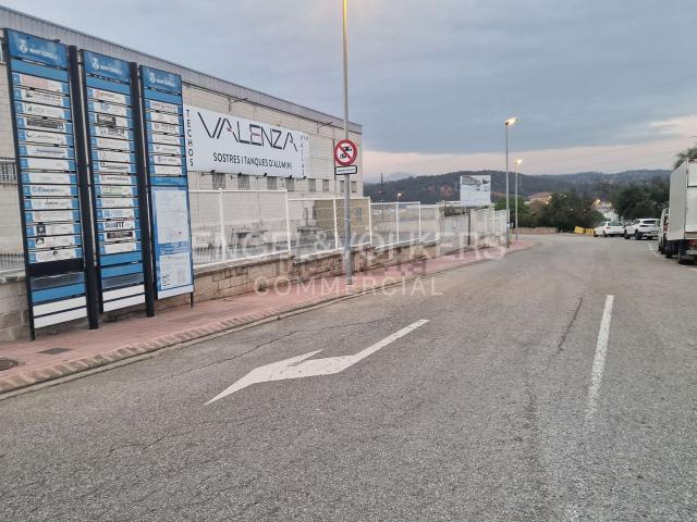 Local, Martorell