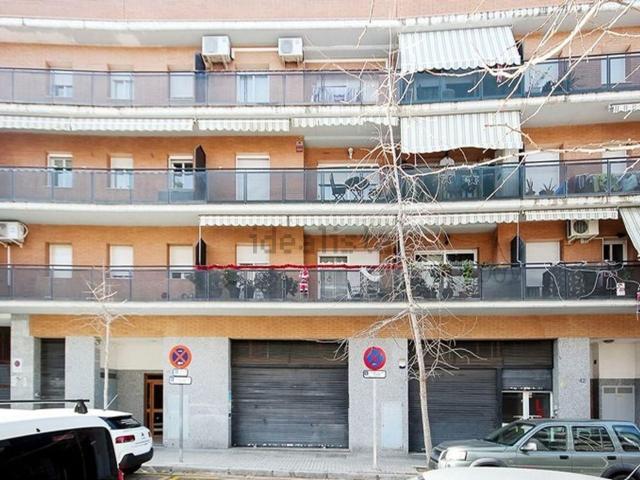 Local, Mataró