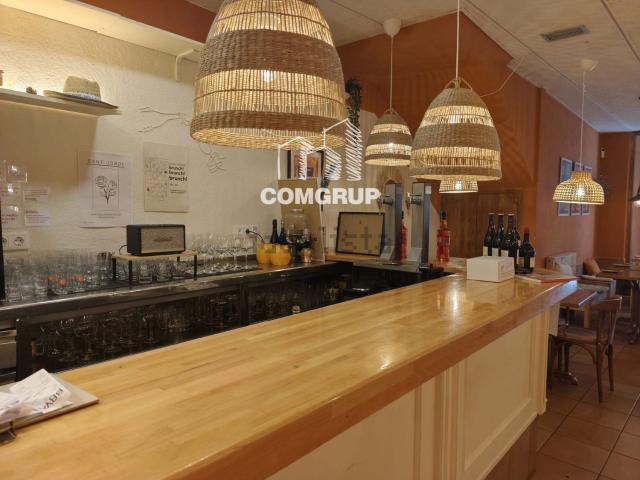 Local, Mataró