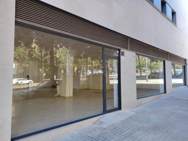 Local, Mataró