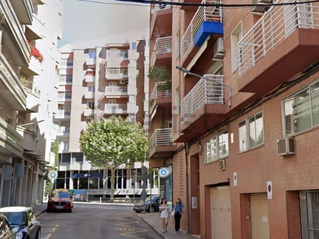 Local, Mataró