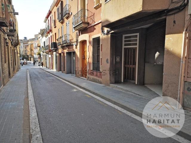 Local, Mataró