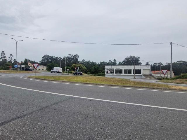 Local, Meaño