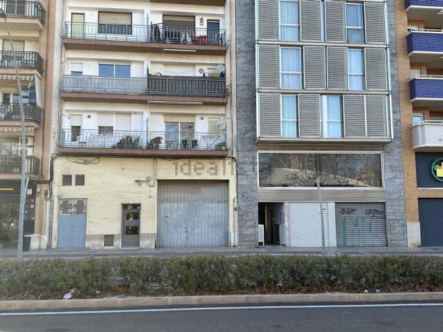 Local, Mestrets, Castellón de la Plana / Castello de la Plana